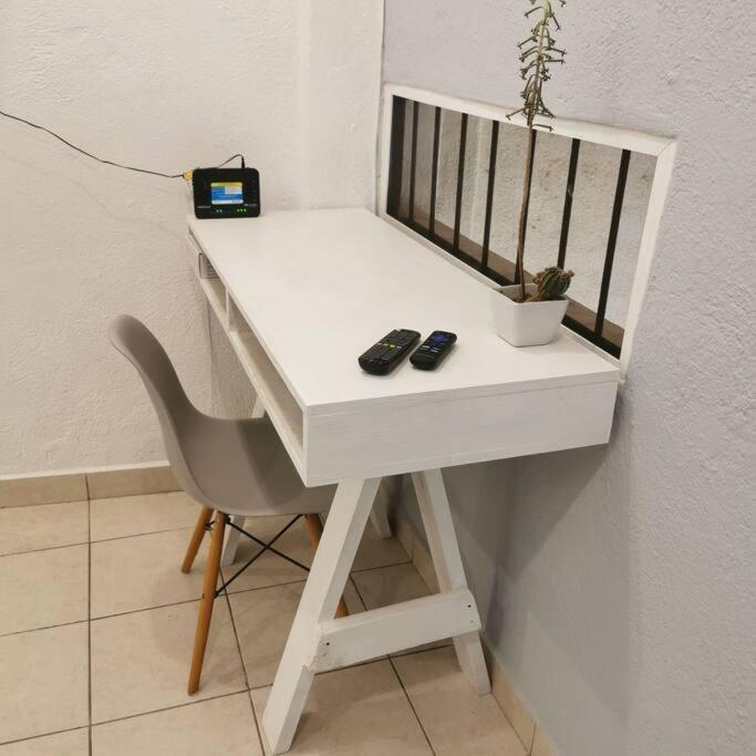 Comfy 2Bedroom Minutes From Downtown & Fast Wi-Fi Zihuatanejo Ngoại thất bức ảnh