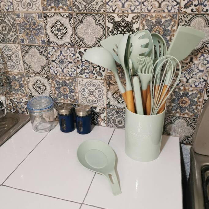Comfy 2Bedroom Minutes From Downtown & Fast Wi-Fi Zihuatanejo Ngoại thất bức ảnh