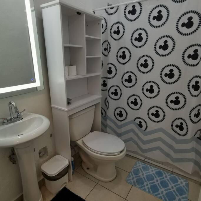Comfy 2Bedroom Minutes From Downtown & Fast Wi-Fi Zihuatanejo Ngoại thất bức ảnh